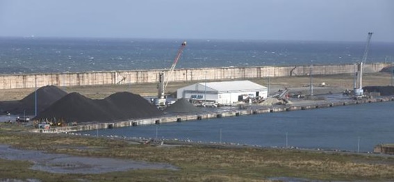 Cementos Tudela Veguín pone en funcionamiento su nuevo terminal de cementos en el Musel