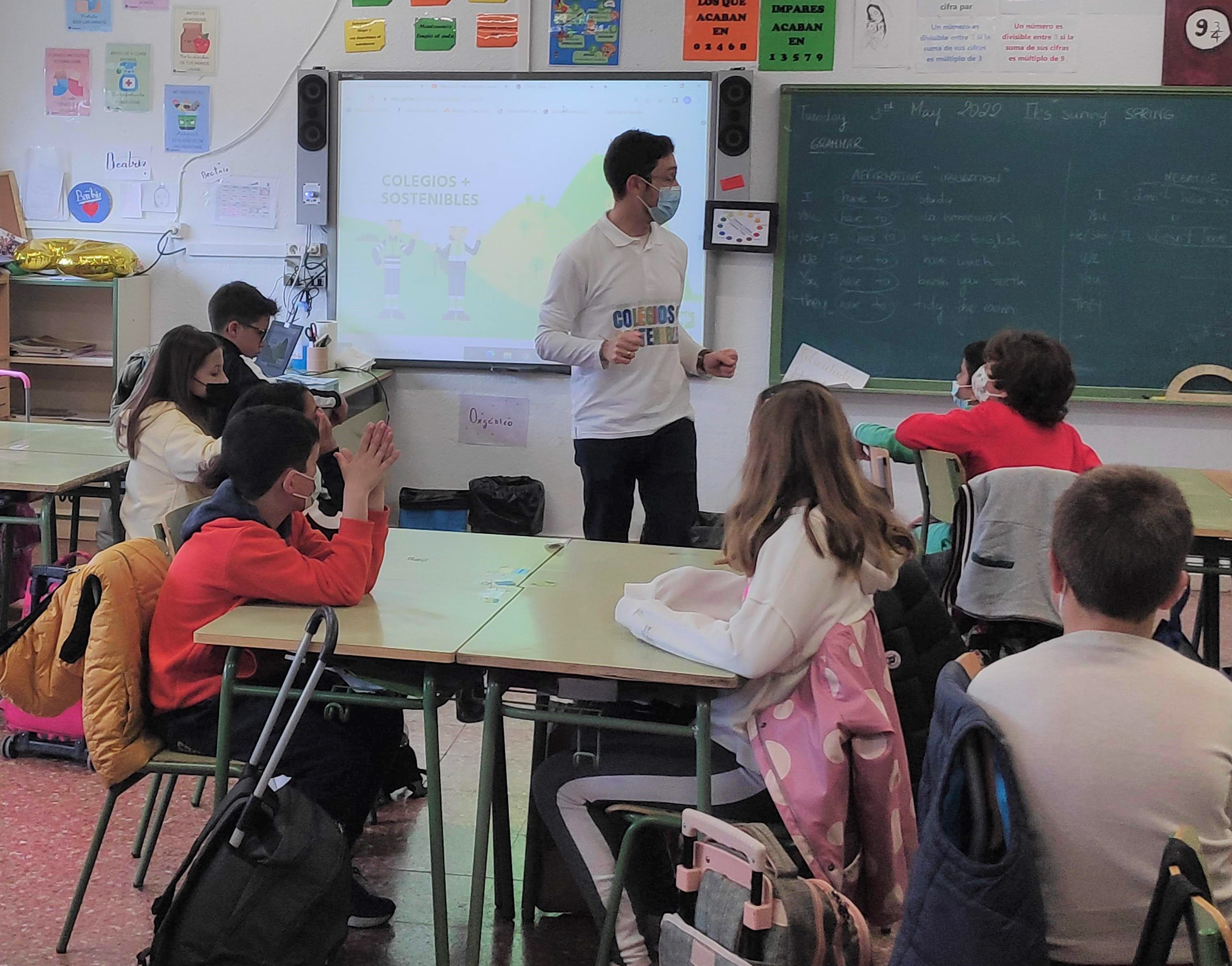 La campaña educativa ‘Colegios+Sostenibles’ se está impartiendo con éxito en los colegios cercanos a fábricas de cemento