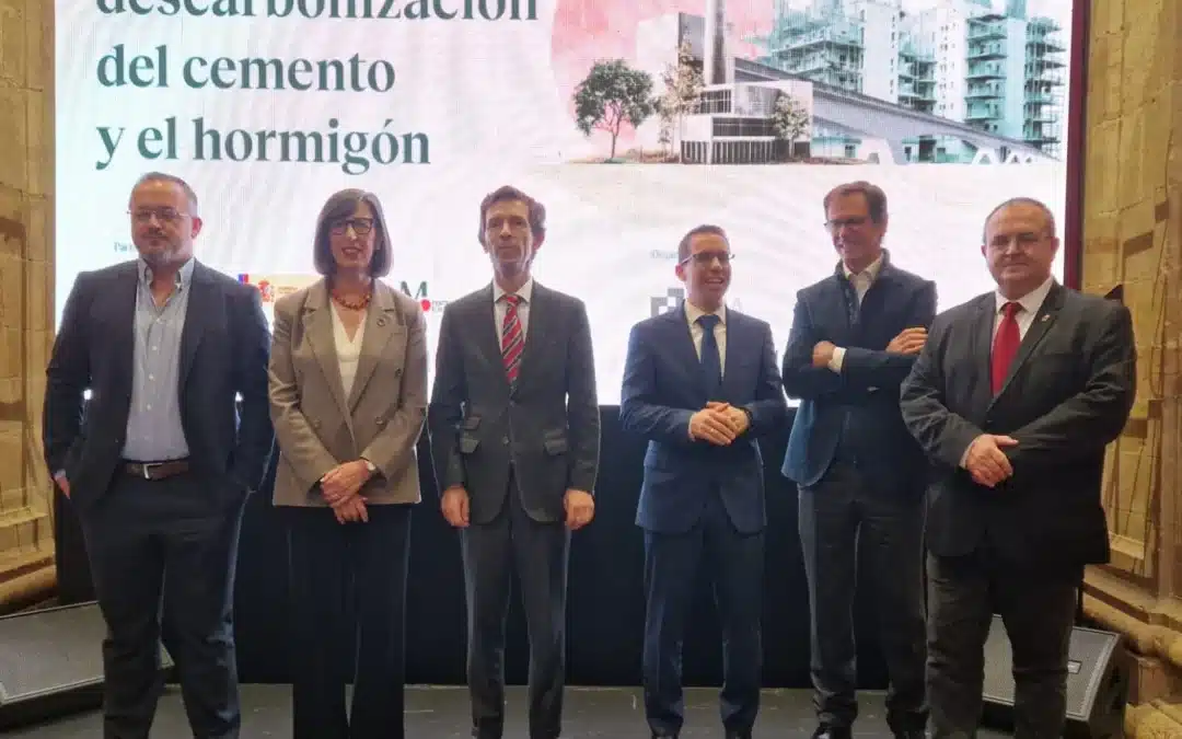 La industria del hormigón y del cemento proyecta su compromiso e inquietudes ante la descarbonización del sector